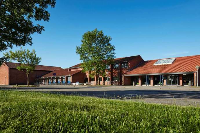 Solbjergskolen_201805_bygningen